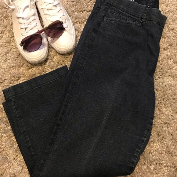 JM Collection Denim - JM Collection Women's Cropped Jeans